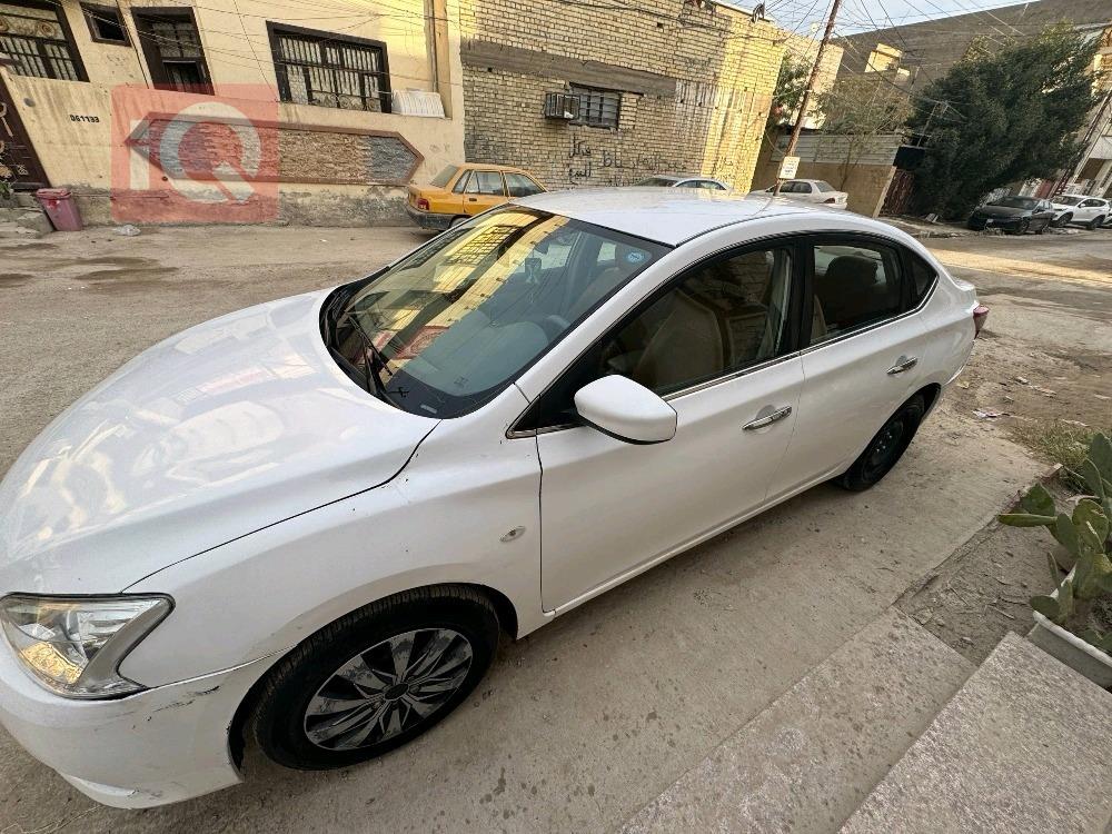 نيسان سنترا